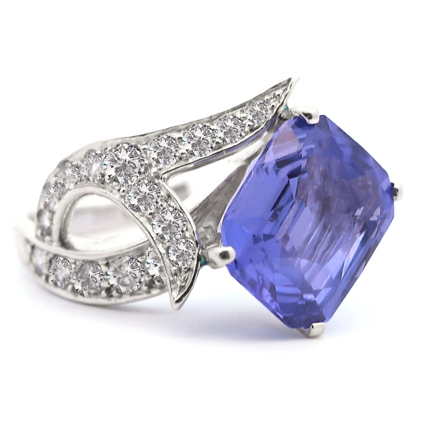 GIA Certified 6.19 Carat Color Change Sapphire Cocktail Ring