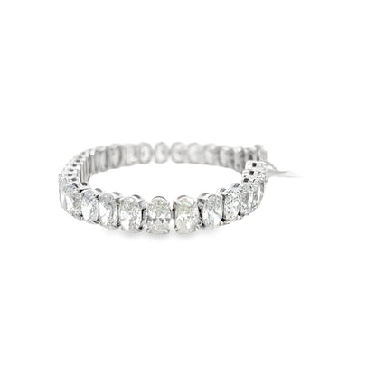 18k White Gold Oval Diamond Tennis Bracelet, 33.16 Carats, 7-Inch