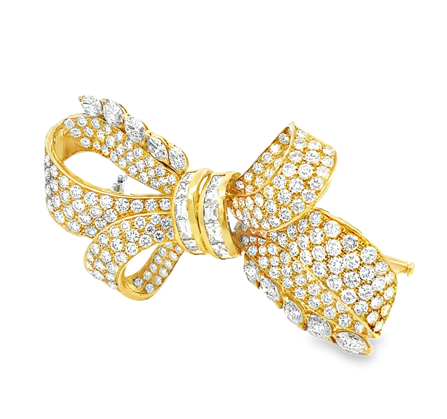 Vintage 18K yellow gold Retro diamond bow brooch featuring 238 round brilliant, pear-shaped, and baguette-cut diamonds totaling approximately 19.50 carats.
